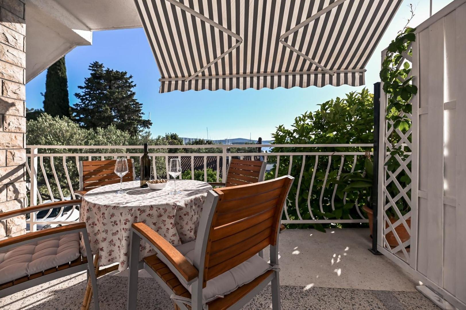 Apartment Rajna Biograd Na Moru Buitenkant foto