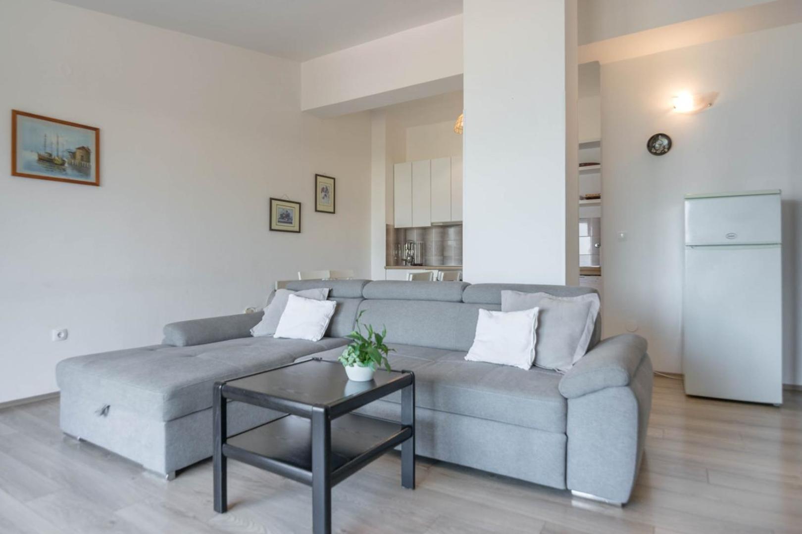 Apartment Rajna Biograd Na Moru Buitenkant foto
