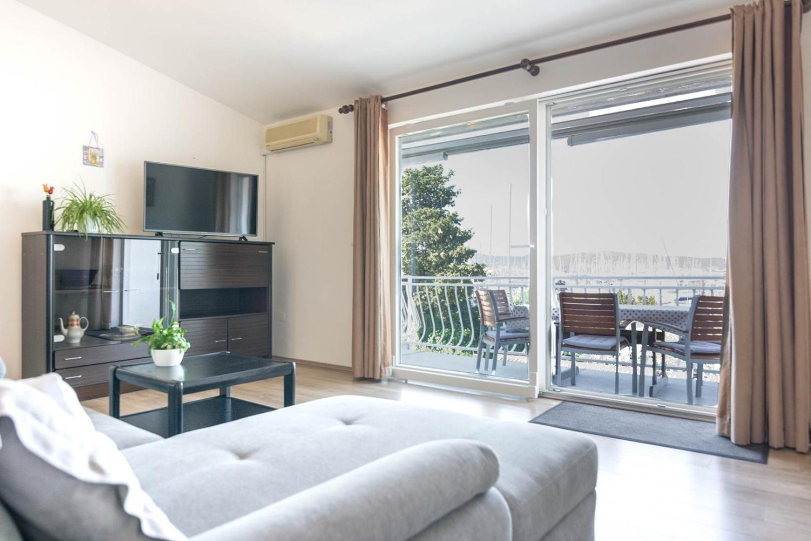 Apartment Rajna Biograd Na Moru Buitenkant foto